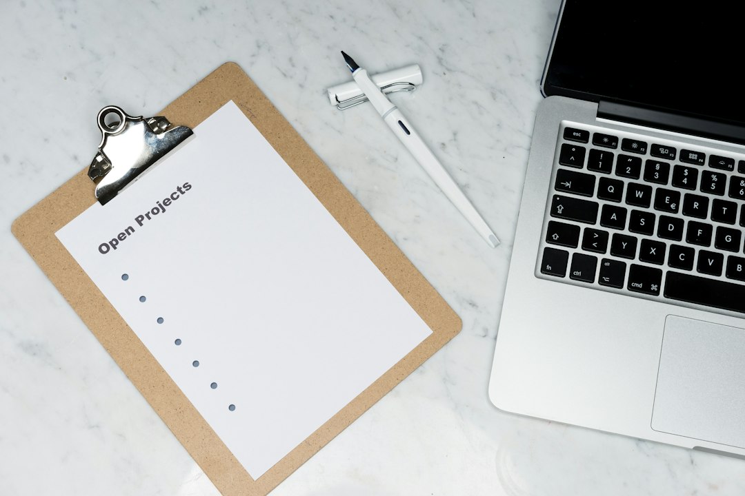 Checklist on a desk illustrating a step-by-step audit of Sellvia subscriptions, billing and active services